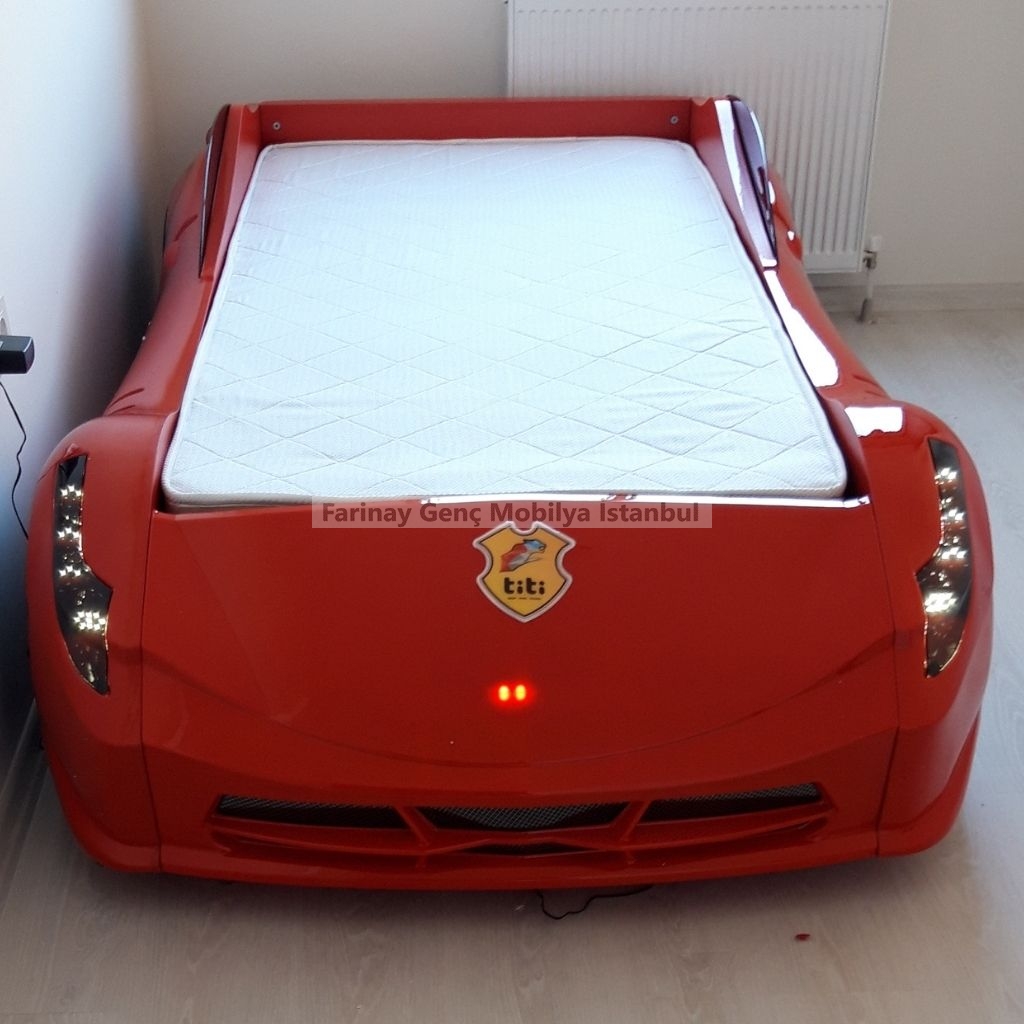 Bazalı%20Ferrari%20Araba%20Yataklar